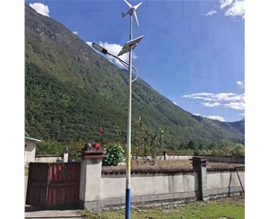 壁掛太陽能路燈生產廠家